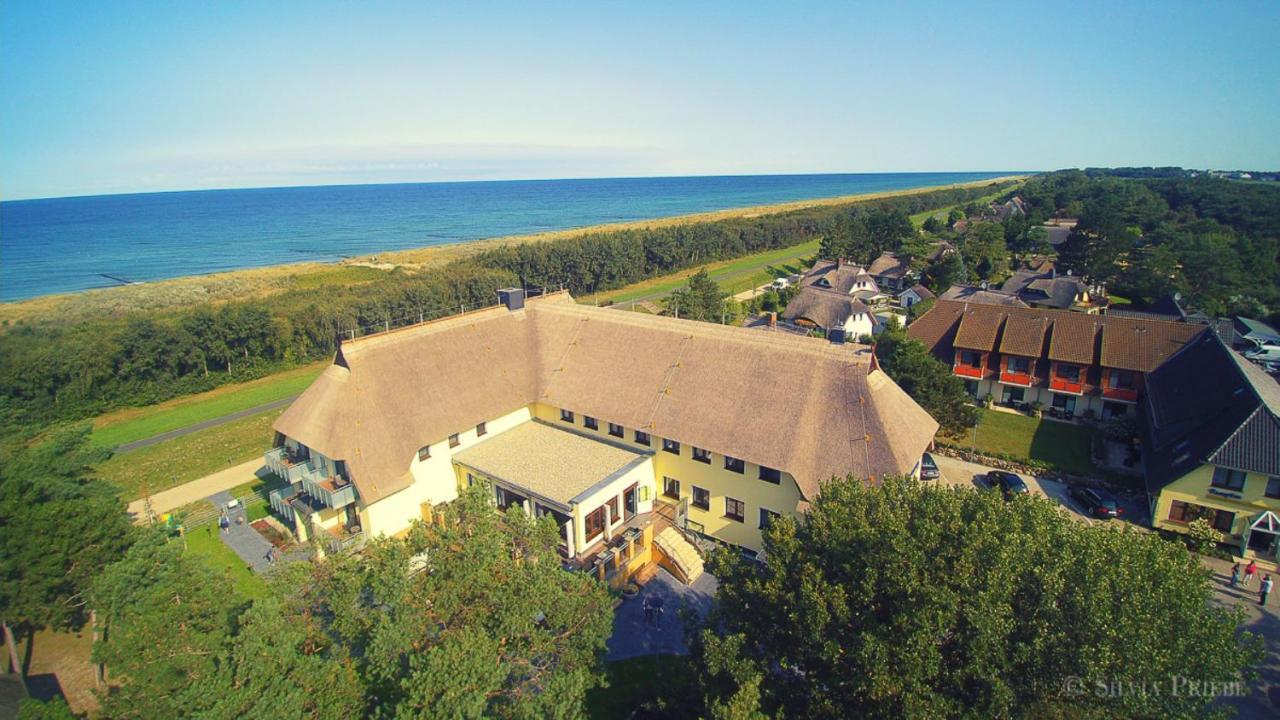 Ostseehotel Wustrow Wustrow  Exterior foto